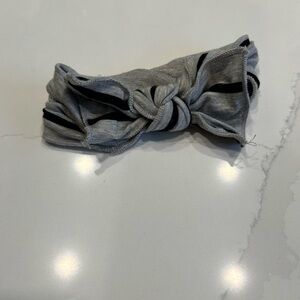 NWT- Handmade grey and black girls headband